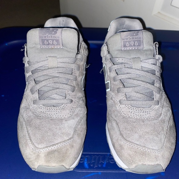 new balance 696 grey suede